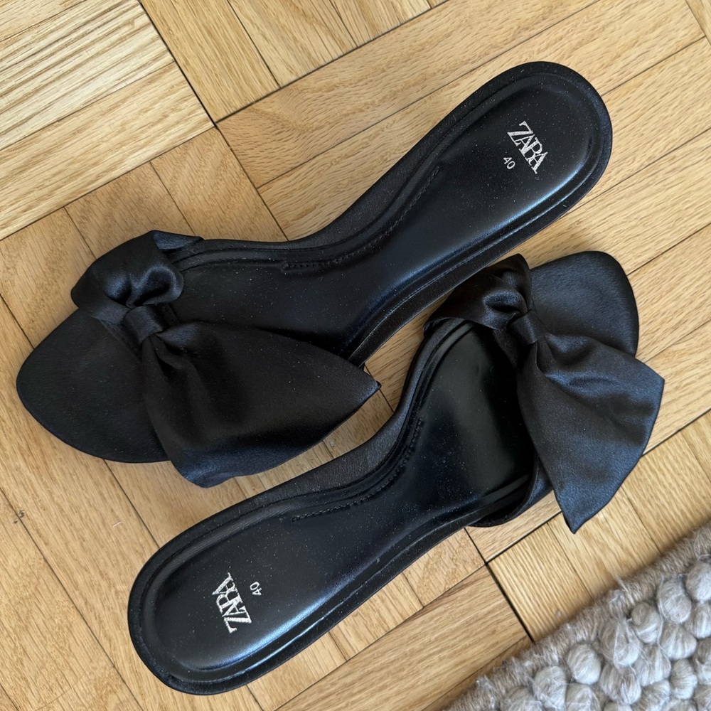 Zara Black Bow Kitten Heels- Women